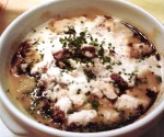 Wiedenbräu - Kürbis-Sturmcremesuppe mit Weißbrotcroutons, Kürbiskernöl und ... - Wieden Bräu - Wien