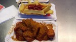 Currywurst und Pommes - Bitzinger's Würstelstand - Albertina - Wien