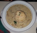 Steinpilz-Sauce mit Semmelknödel