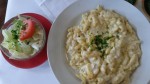 Käsespätzle mit grünem Salat - Café Westend - Wien