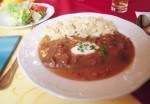 Jägerschnitzel mit Spätzle und gemischtem Salat - Alpengasthof Moser - Karchauer Wirt - St. Blasen