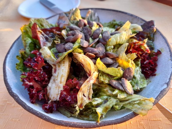 Salat 4,90 - Weinrefugium Brolli - Eckberg