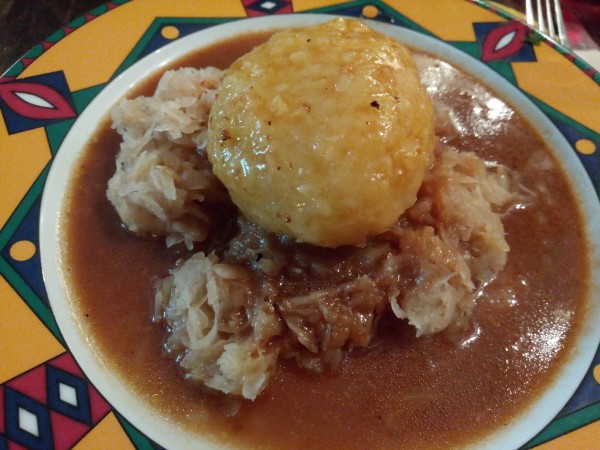 Fleischknödel mit Sauerkraut (Menüteller, € 7.90) - Harrys Augustin - Wien