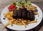 Cevapcici, schauen am Foto dunkler aus als sie waren...... - Donaublick Imbiss - Korneuburg