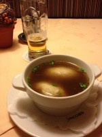 Grießnockerlsuppe - Hoftaverne Ziegelböck - Vorchdorf