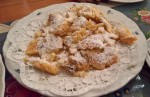 Kaiserschmarrn, dazu gab's Zwetschkenröster, himmlisch! - Zum Renner - Wien