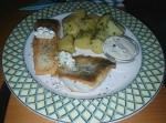 Zander gegrillt mit Kräuterbutter, Knoblauchsauce und Petersilienerdäpfel - Johannes-Zeche - Illmitz