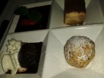 SÜSSES ZUM QUADRAT - Tiramisu, Mohr im Hemd, Zimteisknödel, Waldbeerenragout ... - Gergely's - Wien