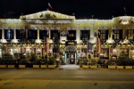 Marchfelderhof - Straßenfront im Abendglanz - Marchfelderhof - Deutsch-Wagram