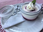 Topfencreme mit Beeren - Weingut & Buschenschank Lazarus - St. Stefan ob Stainz