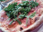 Don Alfredo - Pizza Rucola (Käse, Prosciutto, Tomaten, Rucola, Mozzarella - ... - Ristorante Don Alfredo - Wien