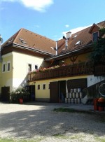 Zum Werkelmann - Blick vom Spielplatz auf das Lokal - Zum Werkelmann - Wien