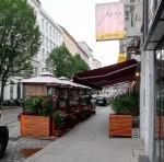 ...im Gastgarten - Pars - Wien